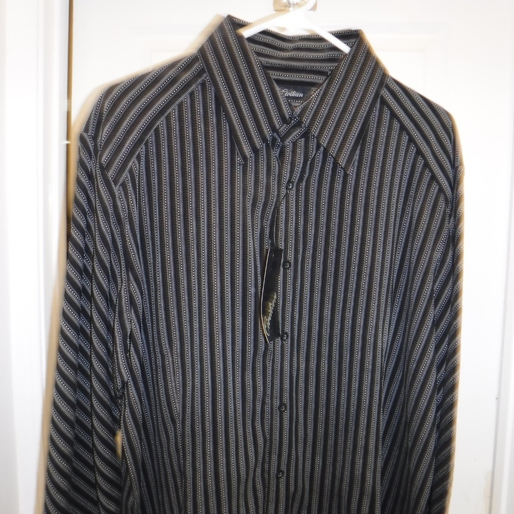 Men's long sleeve shirt